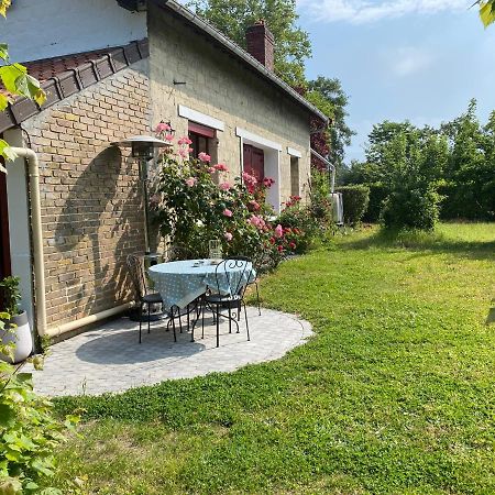 Studio Epicea Avec Jardin Dans Charmante Propriete Mery-sur-Oise Exterior photo